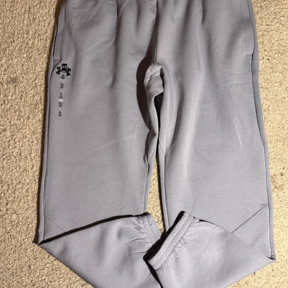 Under Armour Fleece Joggers | Grey | XL | NWT - Picture 2 of 7